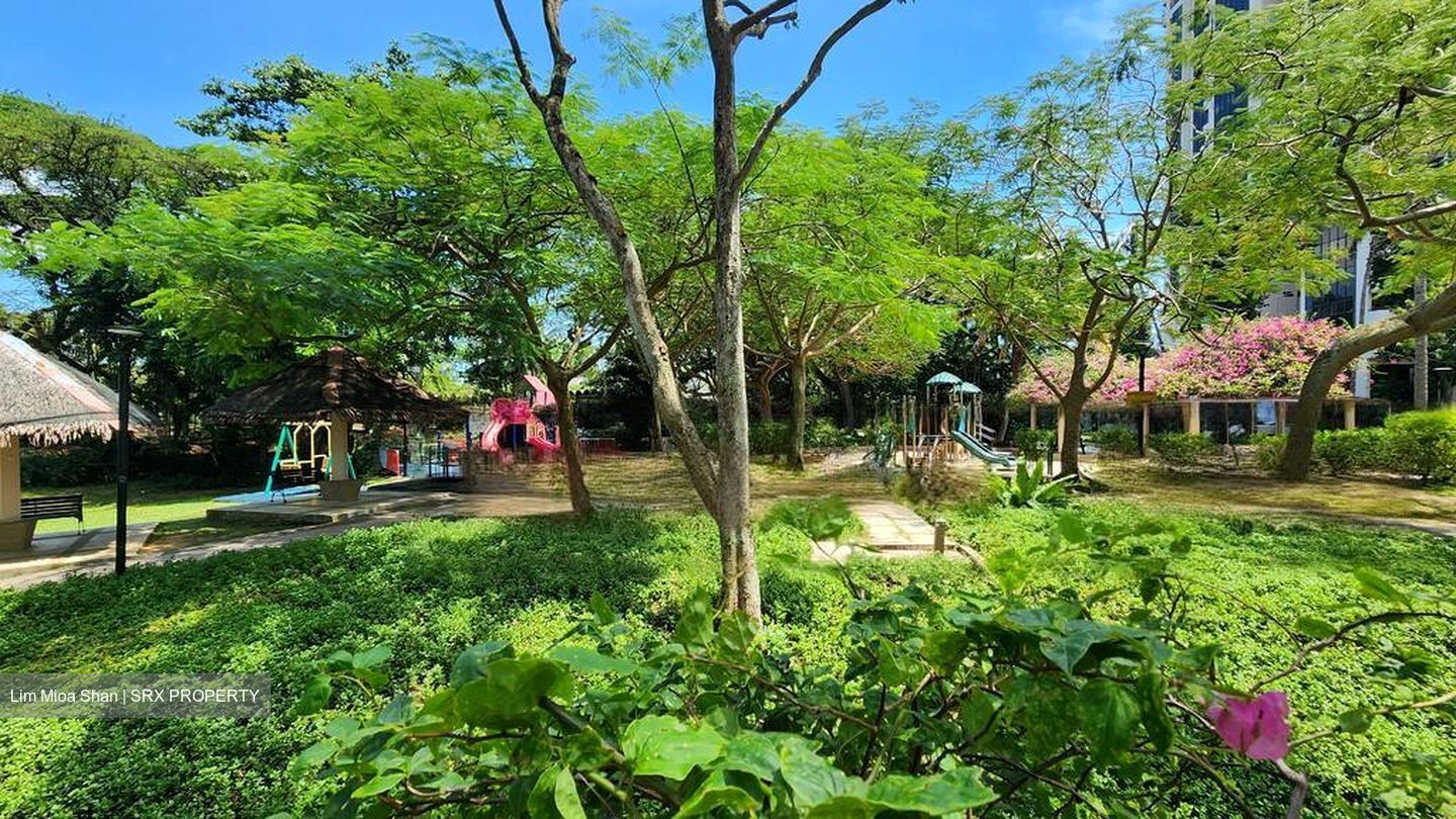 East Coast Parkway (D16), Condominium #483447611